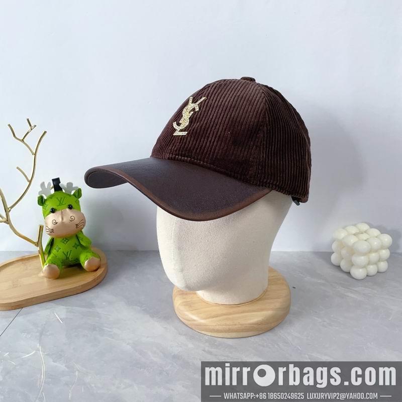 Replica YSL Hat dx28