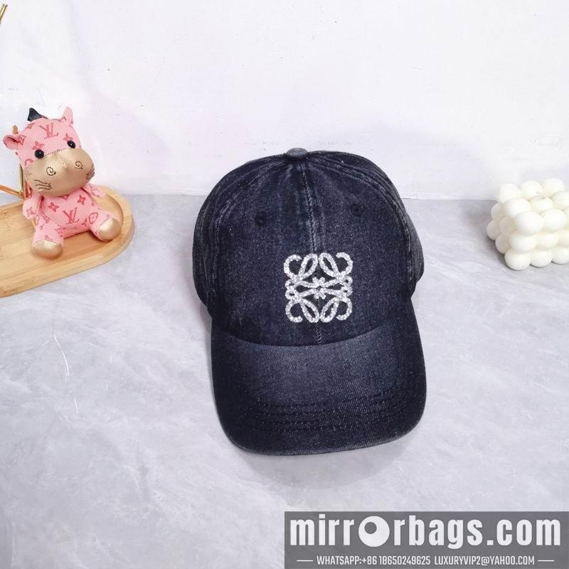 Replica Loewe Hat dx07