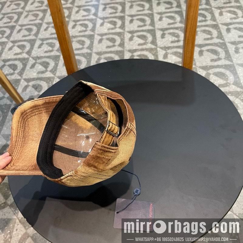 Replica LV Hat 042809