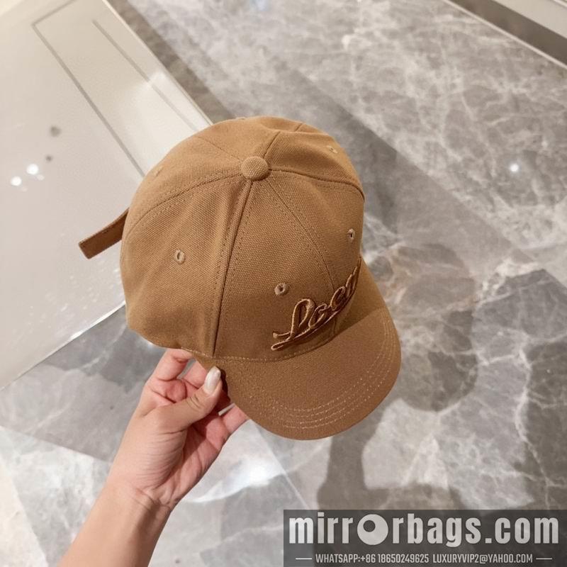 Replica Loewe Hat dx44
