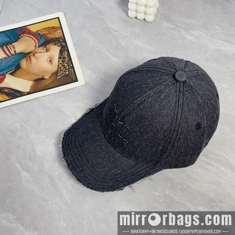 Replica Miumiu Hat dx38