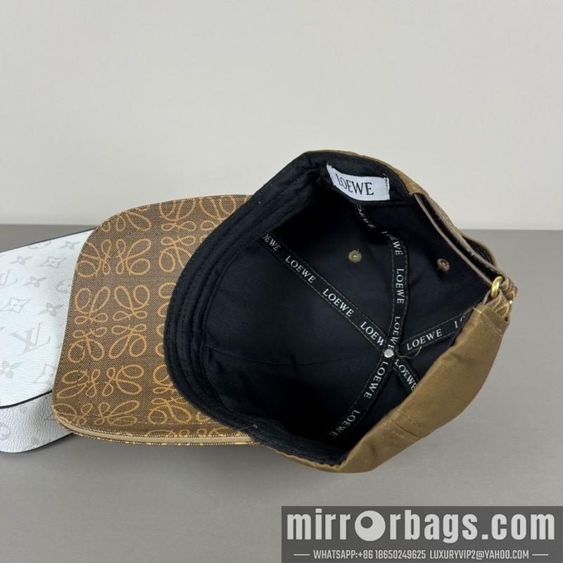 Replica Loewe Hat dx37