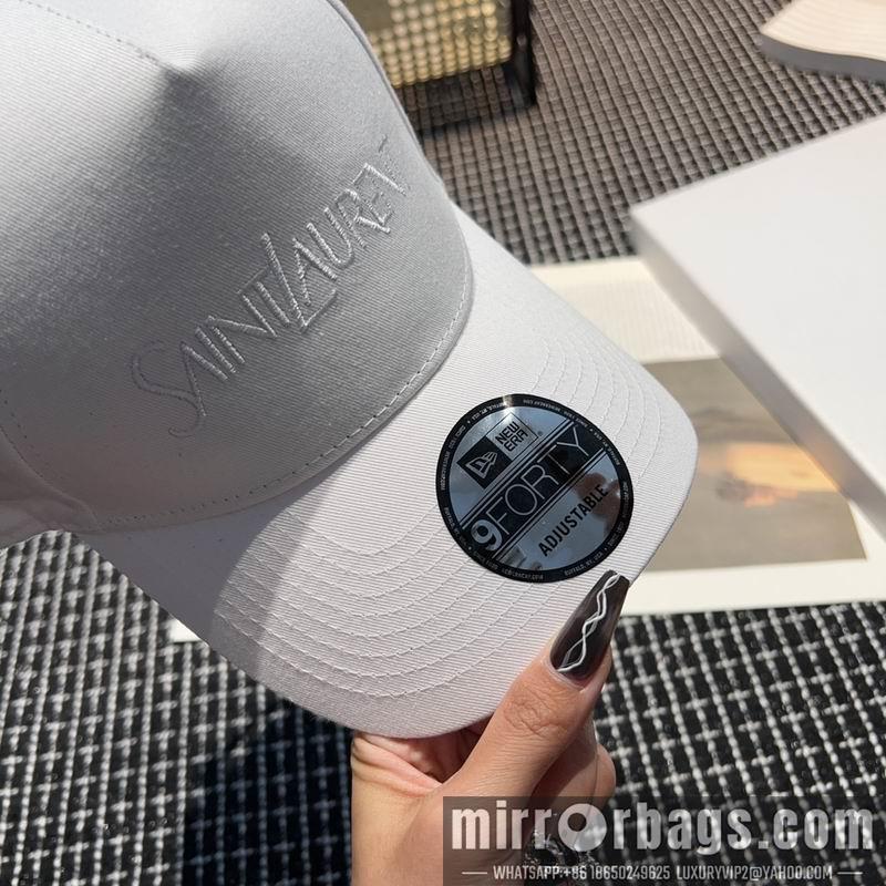 Replica YSL Hat dx02