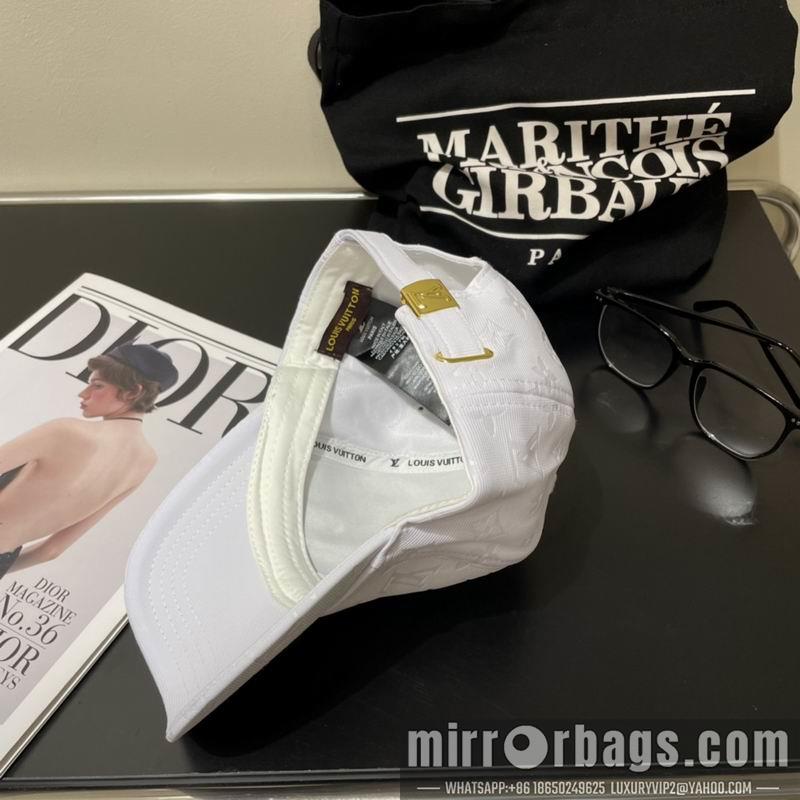 Replica LV Hat 042805