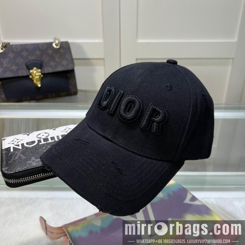 Replica Dior Hat hm18