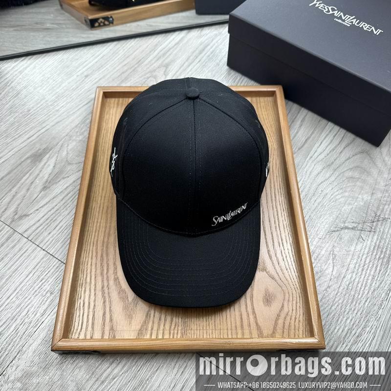 Replica YSL Hat dx11