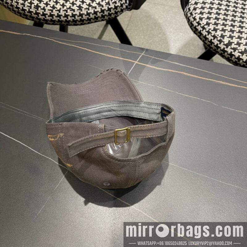 Replica LV Hat 092701
