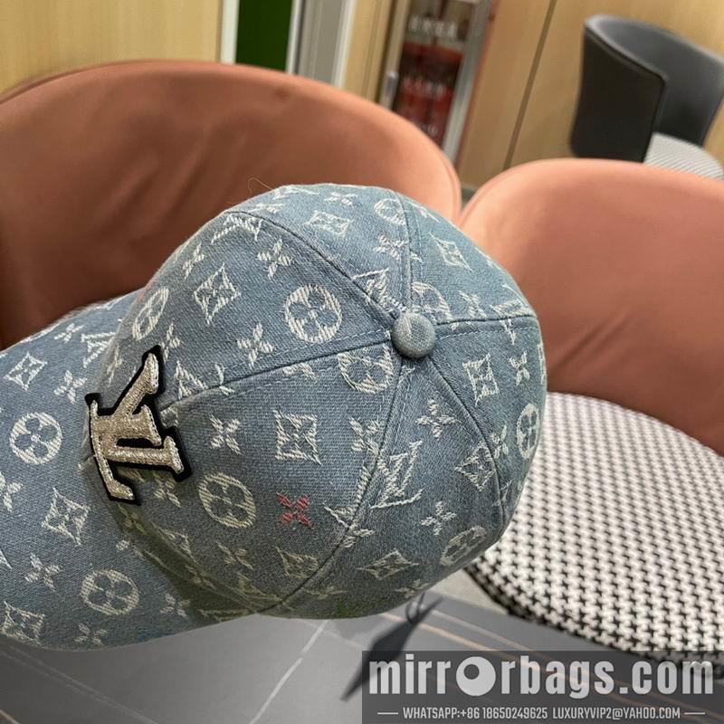 Replica LV Hat 072802