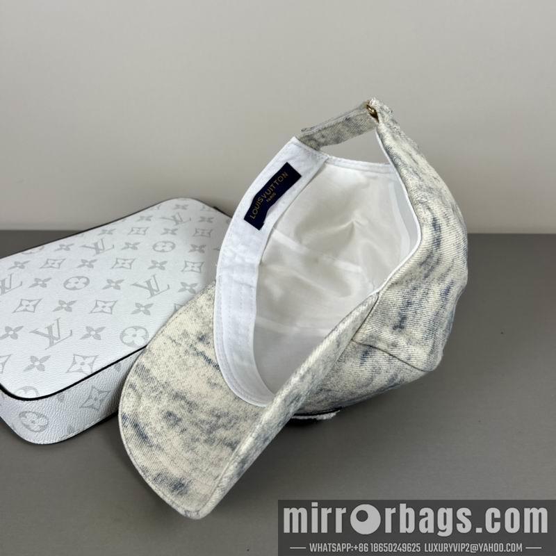 Replica LV Hat dx17