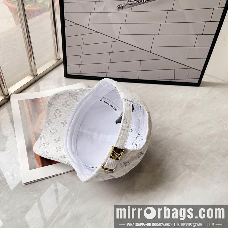 Replica LV Hat 050704