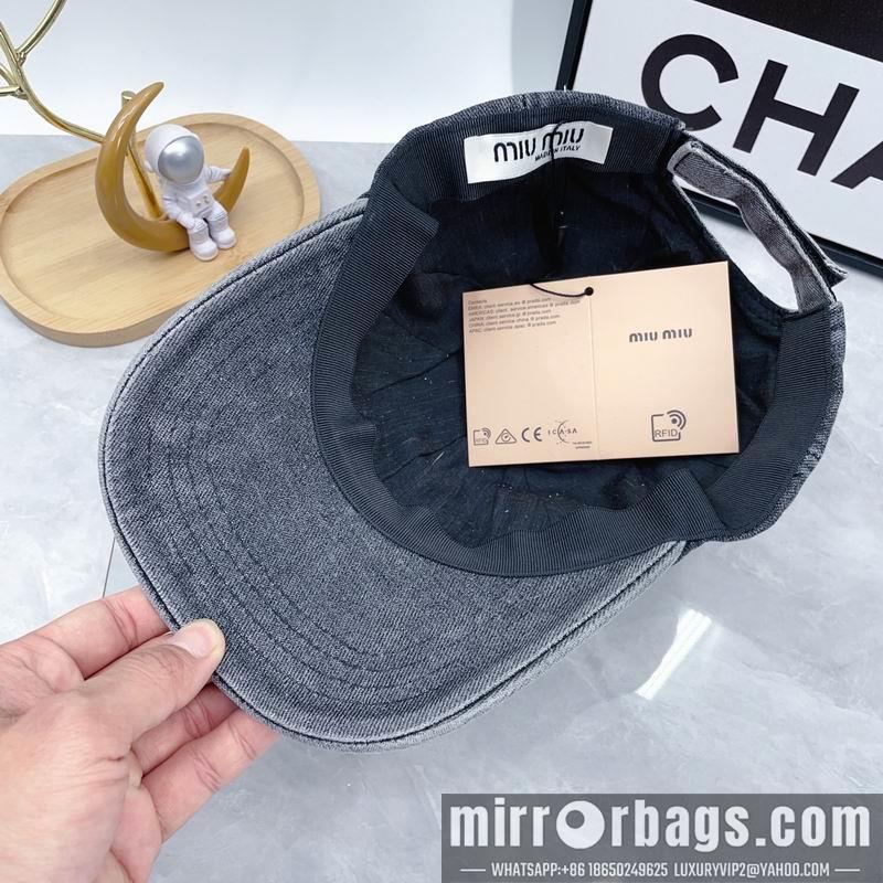 Replica Miumiu Hat dx21