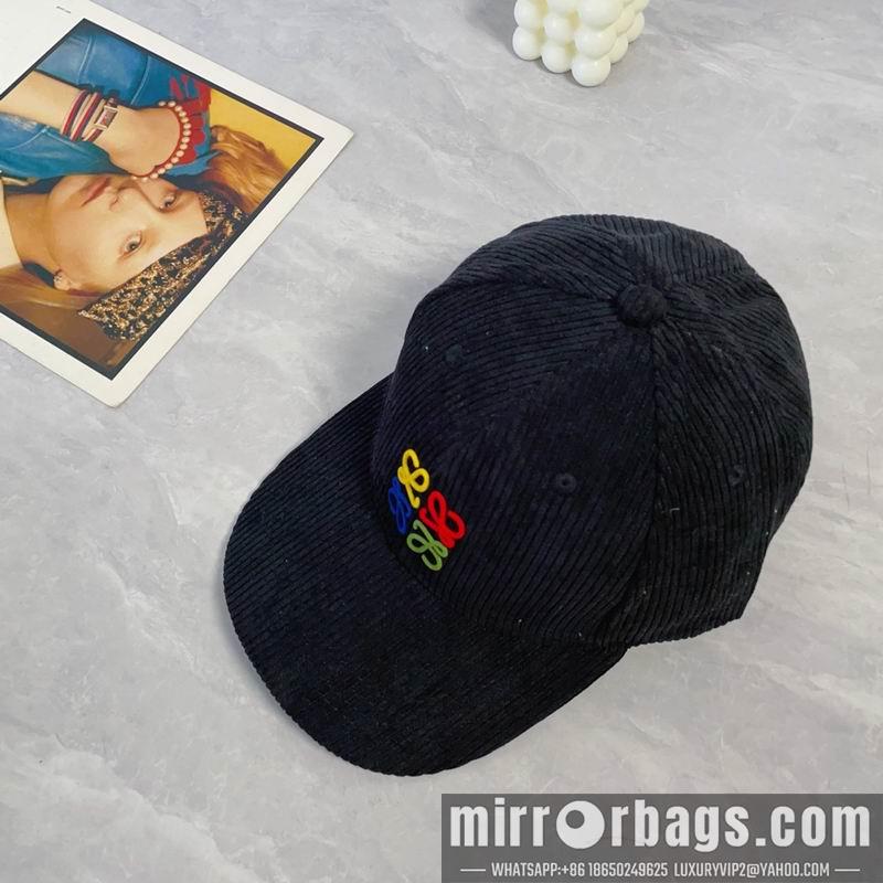 Replica Loewe Hat dx15