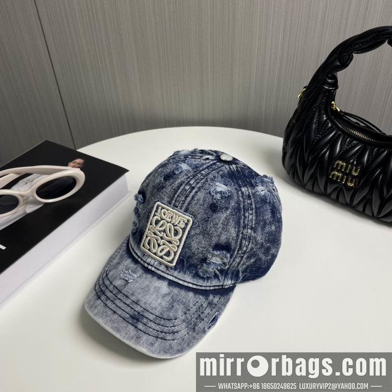 Replica Loewe Hat dx50
