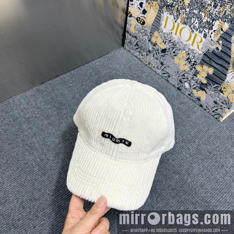 Replica Miumiu Hat dx78
