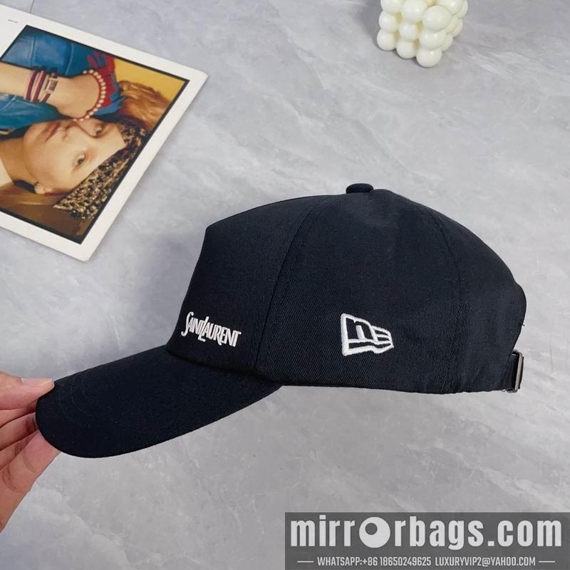 Replica YSL Hat dx17