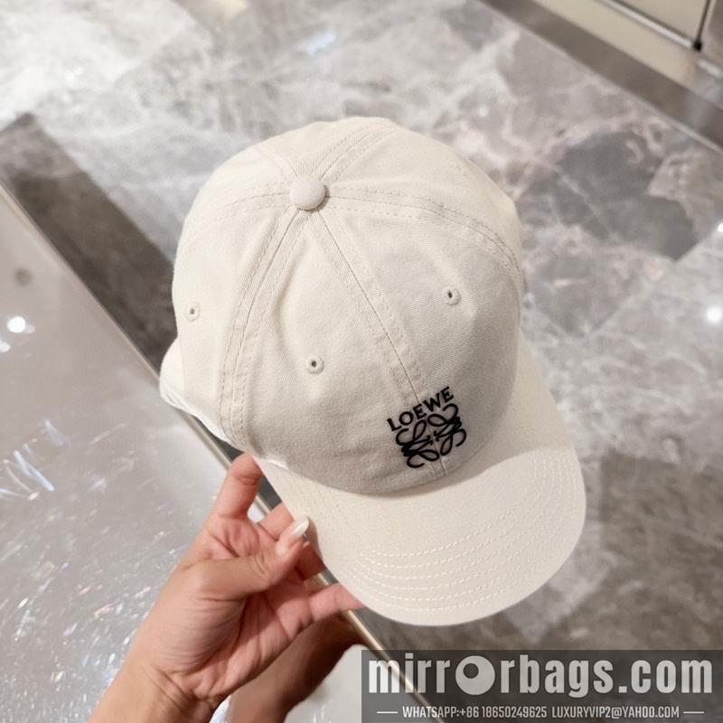 Replica Loewe Hat dx56