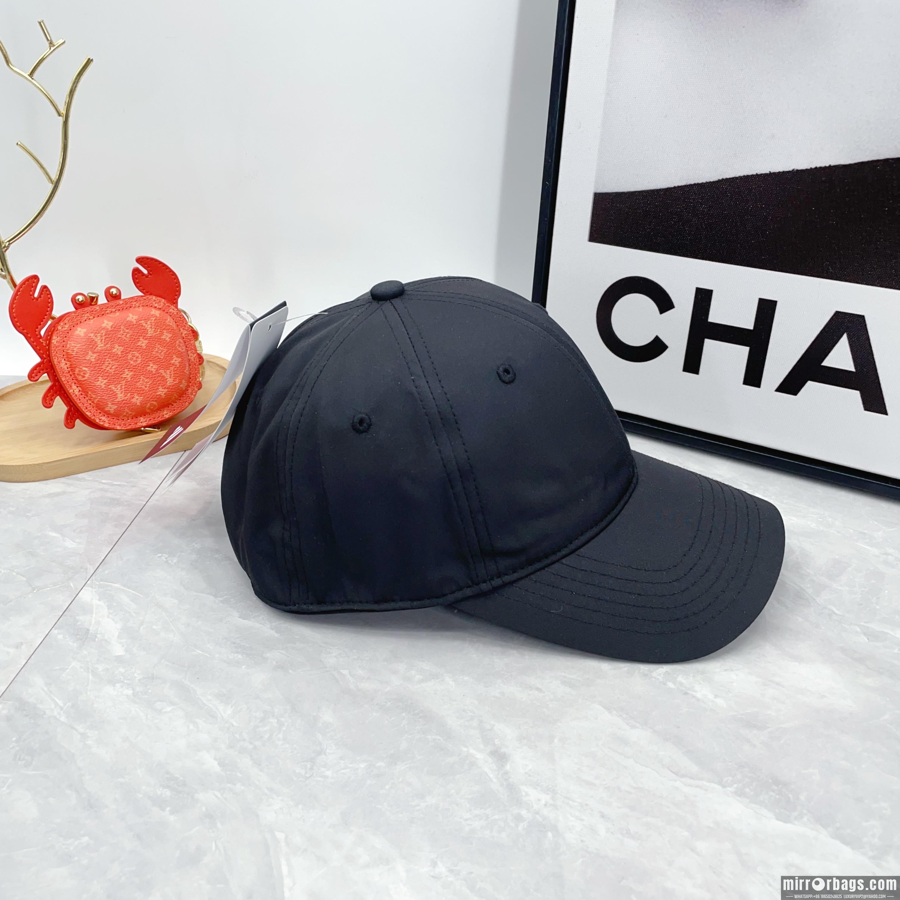 Replica Adidas Hat dx03