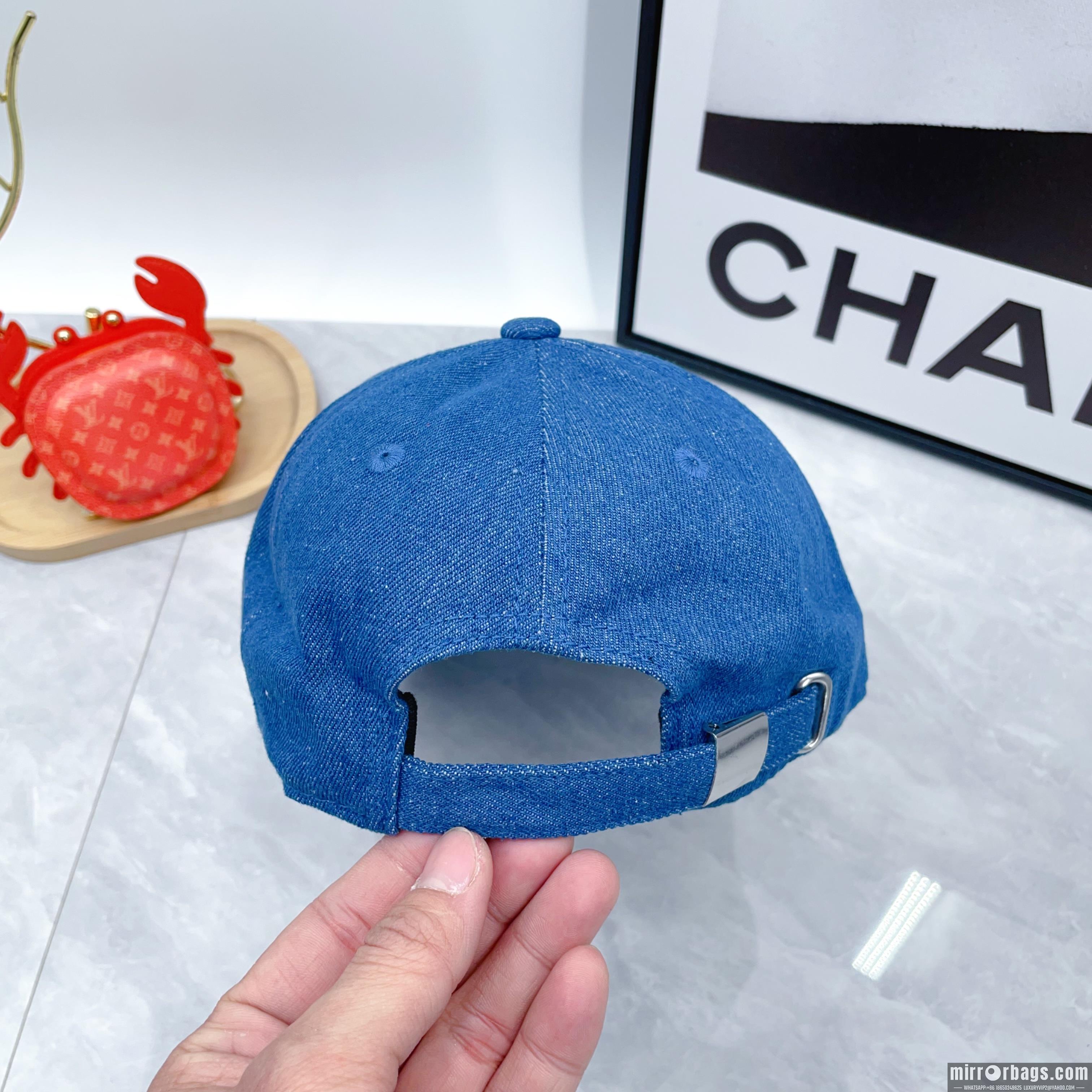 Replica Prada Hat dx01