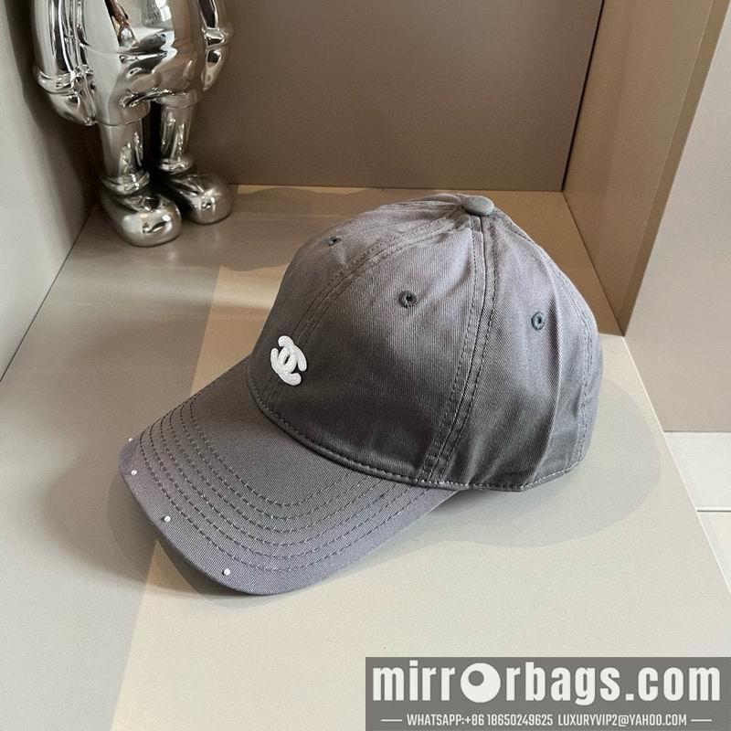 Replica Chanel Hat dx38