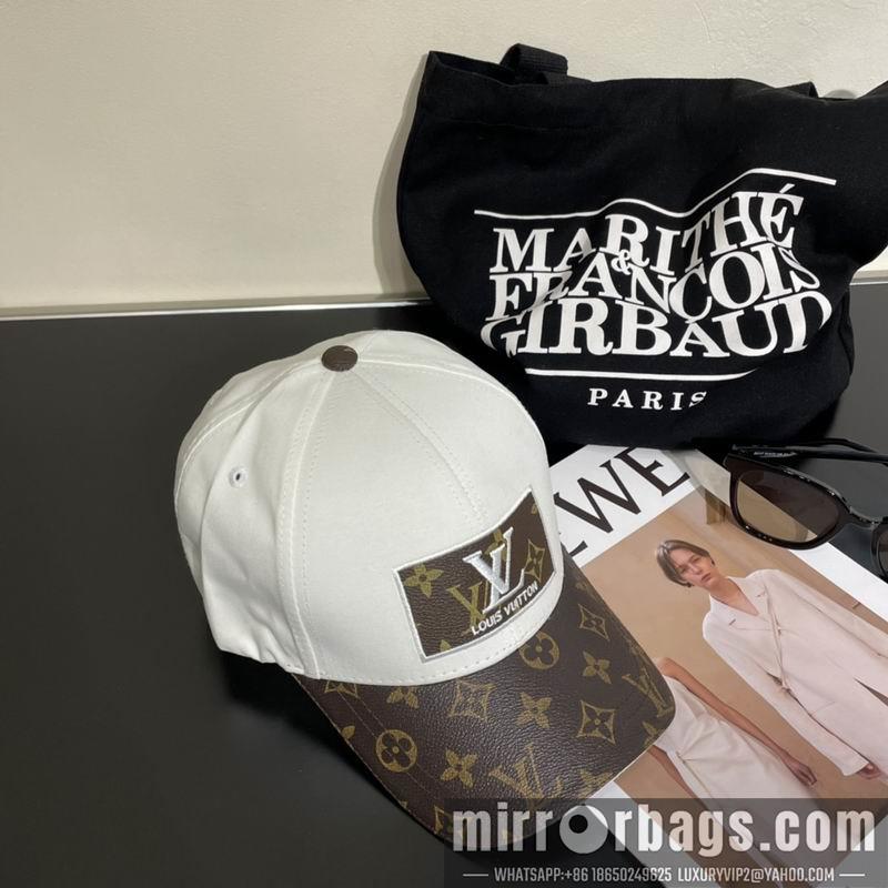 Replica LV Hat 042803