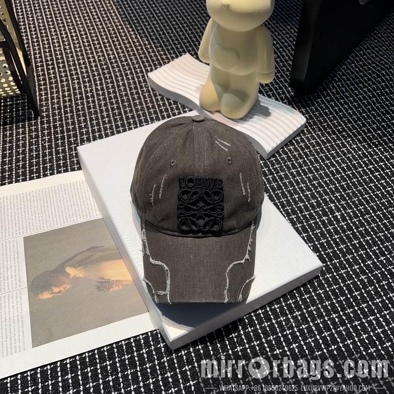 Replica Loewe Hat dx08