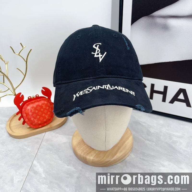 Replica YSL Hat dx32