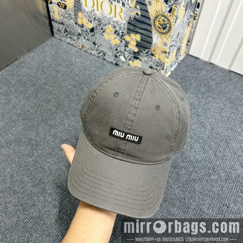 Replica Miumiu Hat dx70