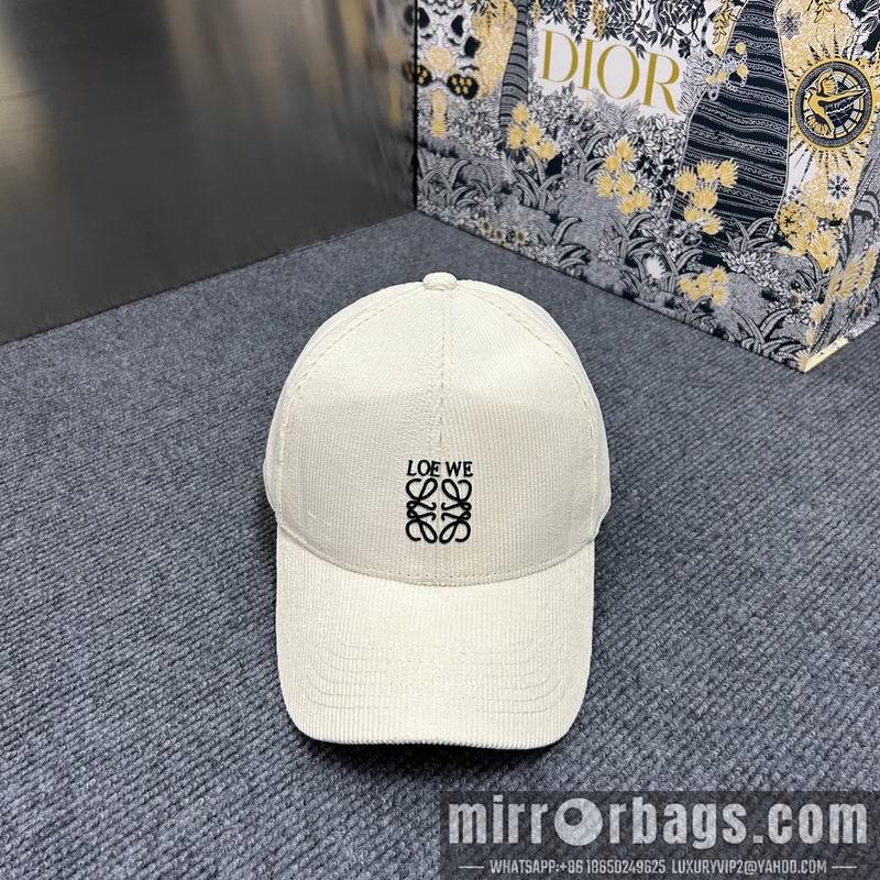 Replica Loewe Hat dx31