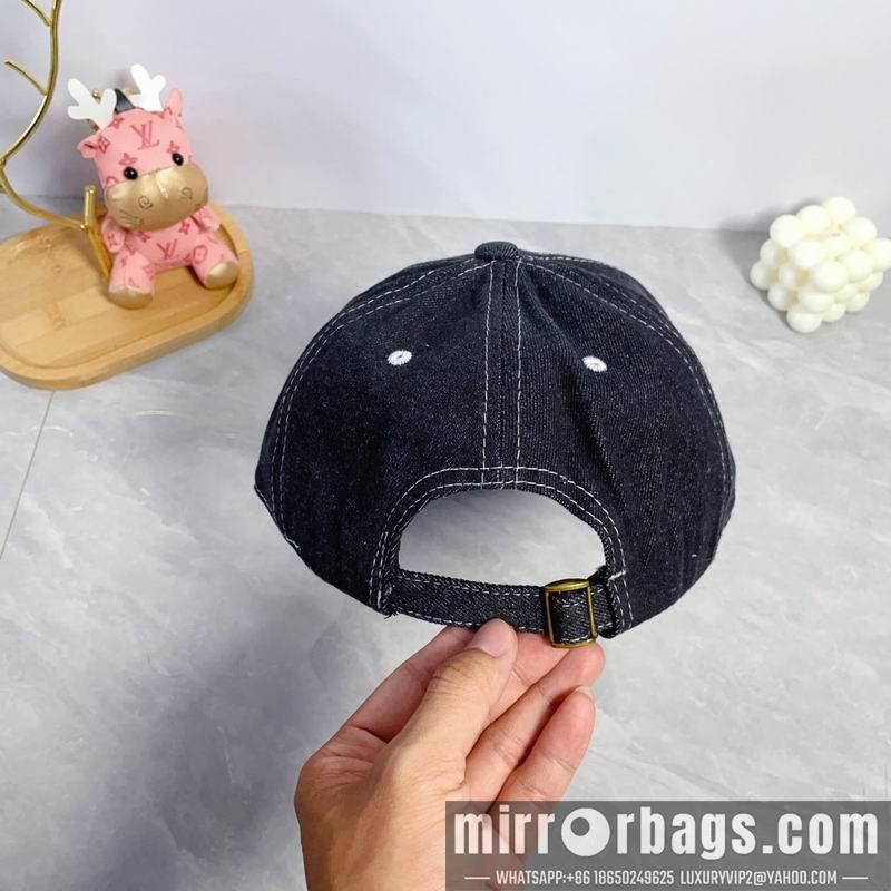 Replica Moncler Hat dx09