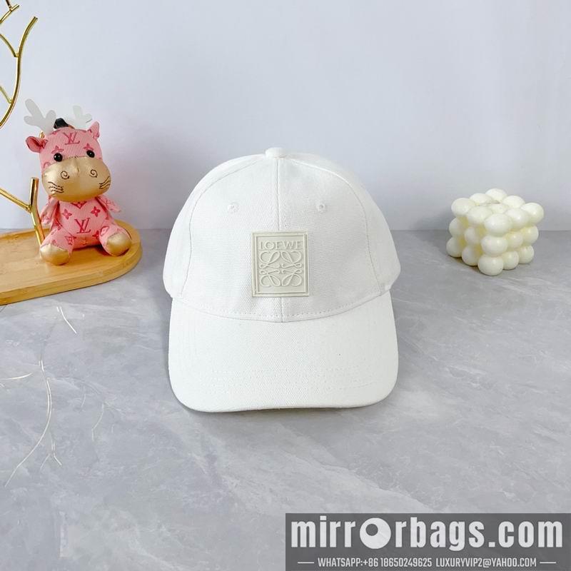 Replica Loewe Hat dx20