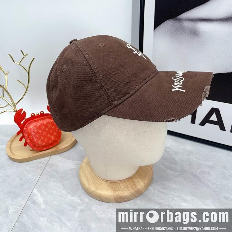 Replica YSL Hat dx32