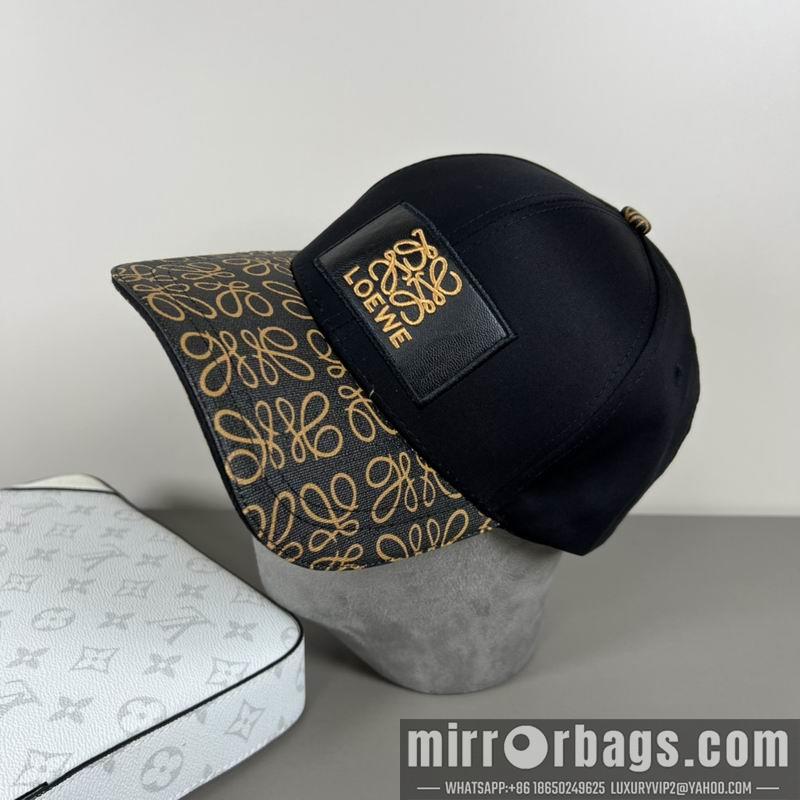 Replica Loewe Hat dx37