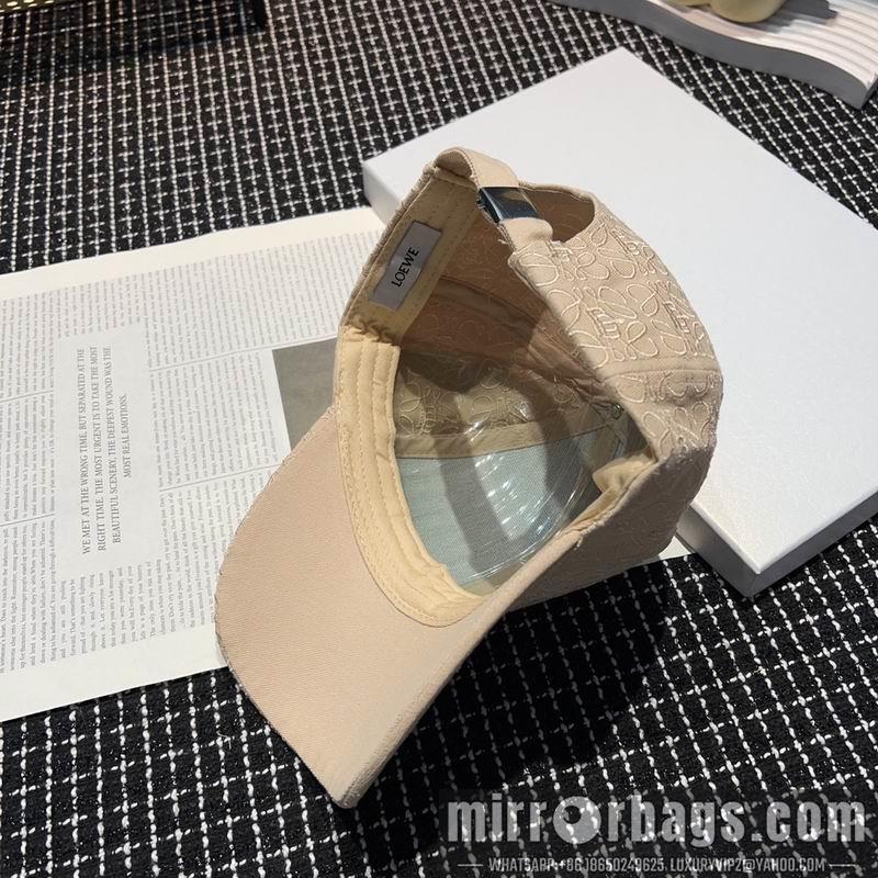Replica Loewe Hat dx03