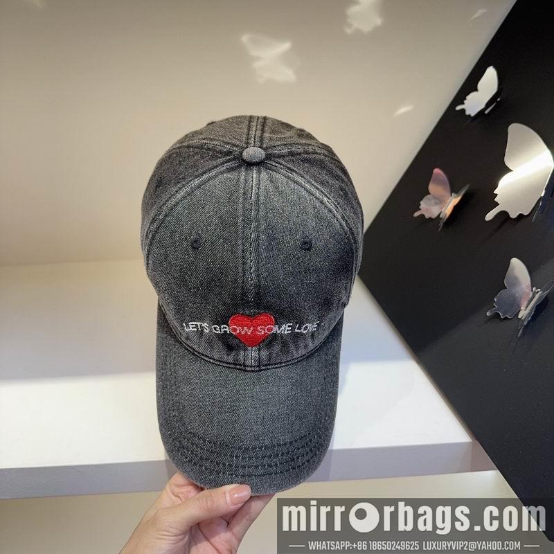 Replica Other Hat 092703