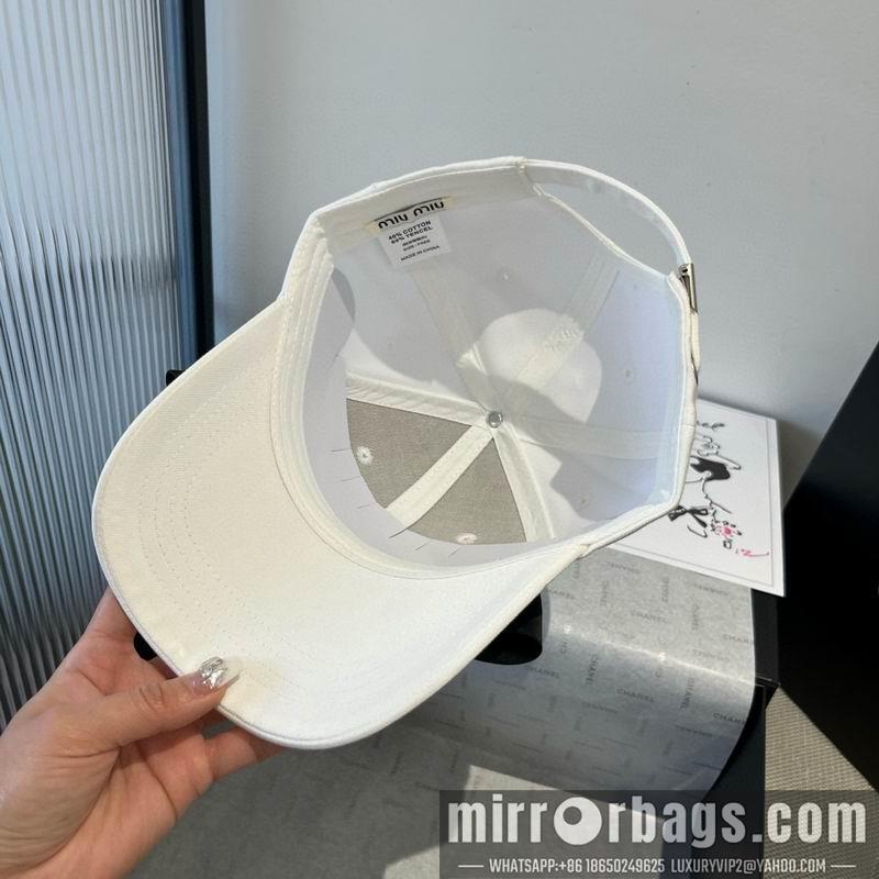 Replica Miumiu Hat dx05