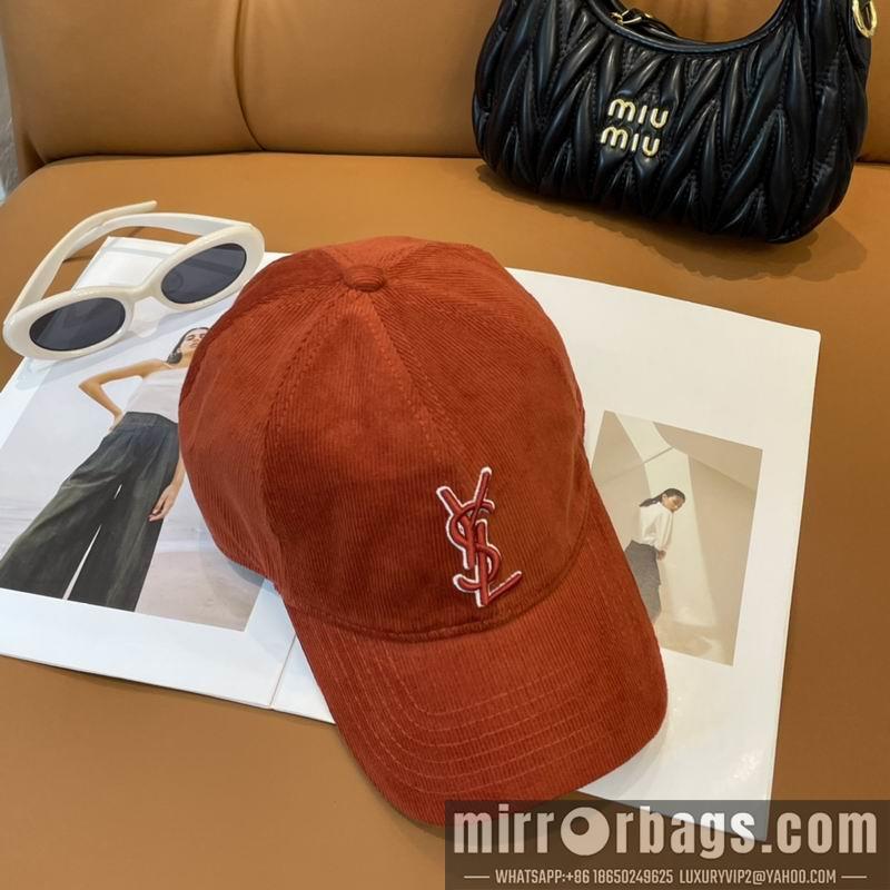 Replica YSL Hat dx26