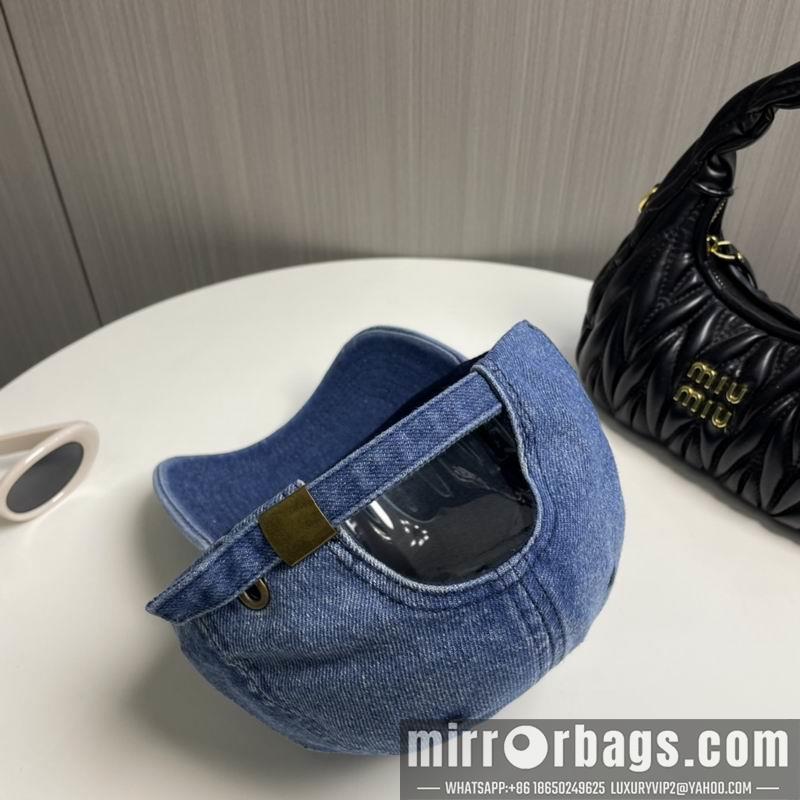 Replica Celine Hat dx40