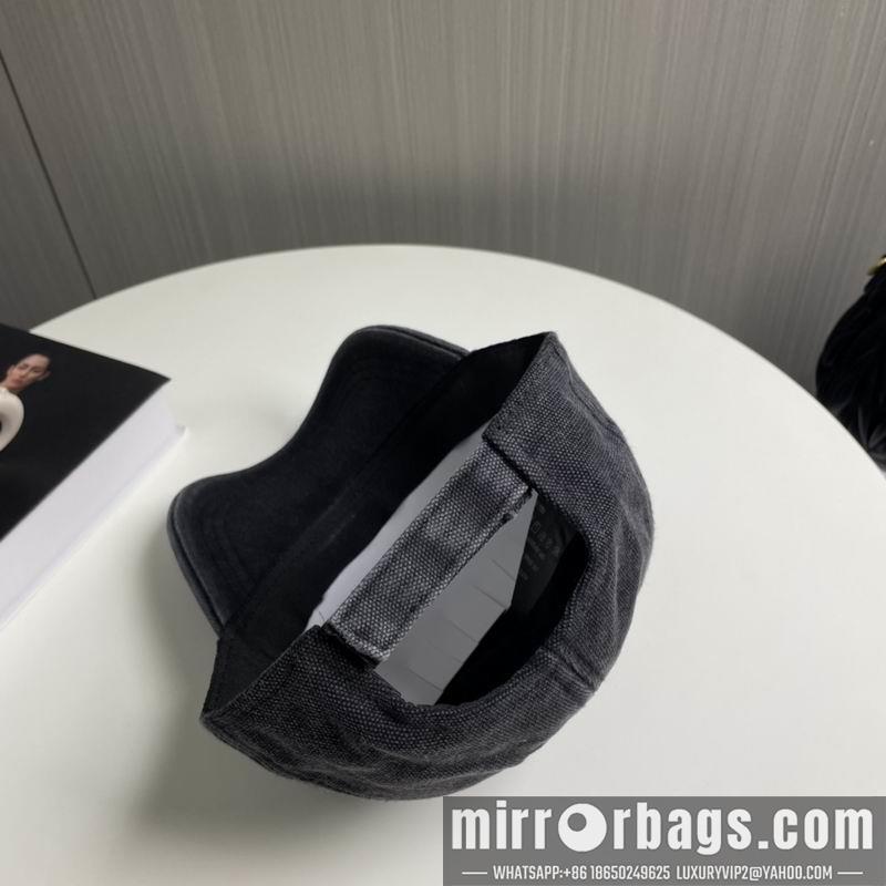 Replica Prada Hat dx37