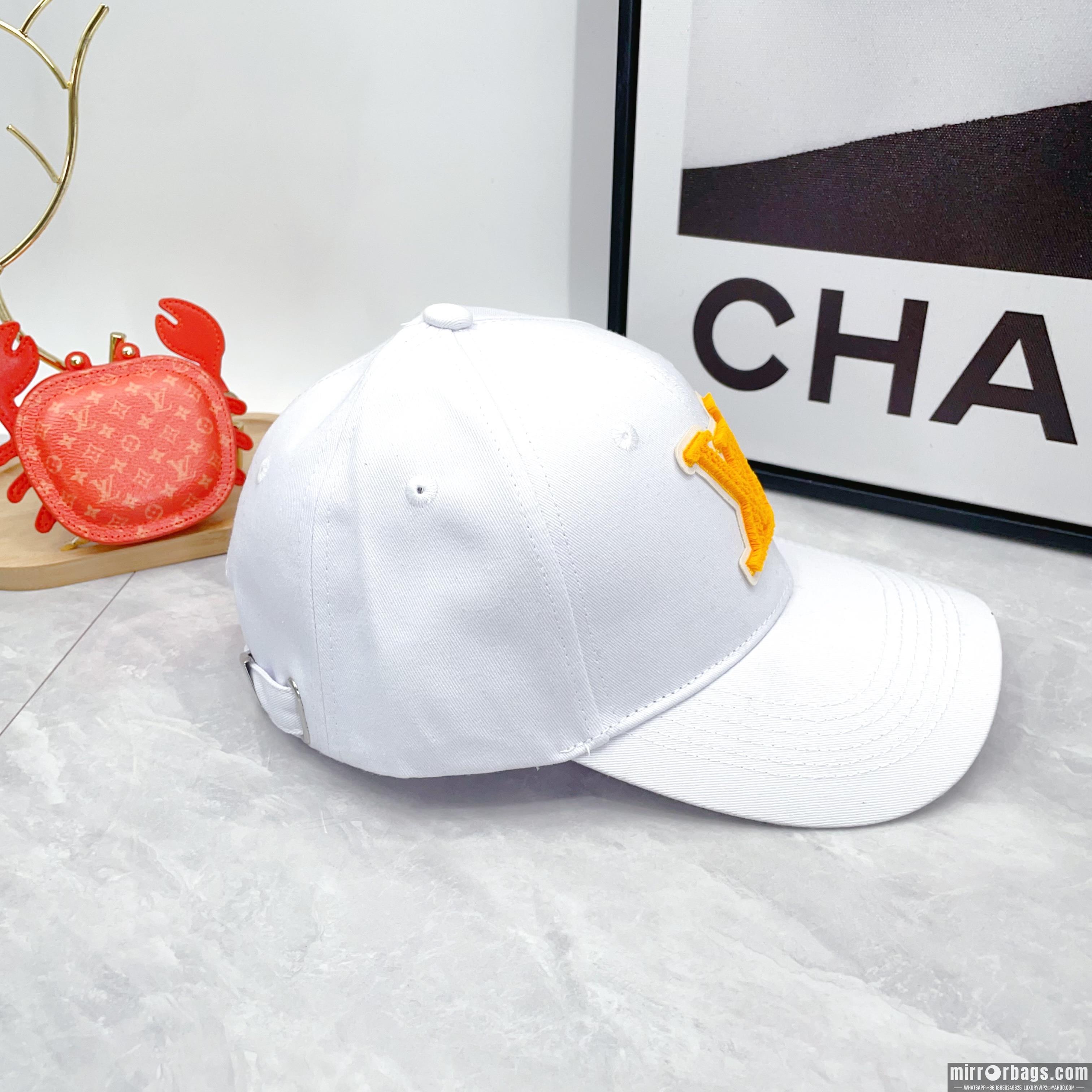 Replica LV Hat dx04