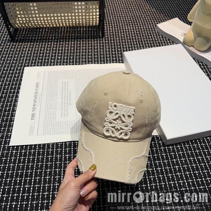Replica Loewe Hat dx08