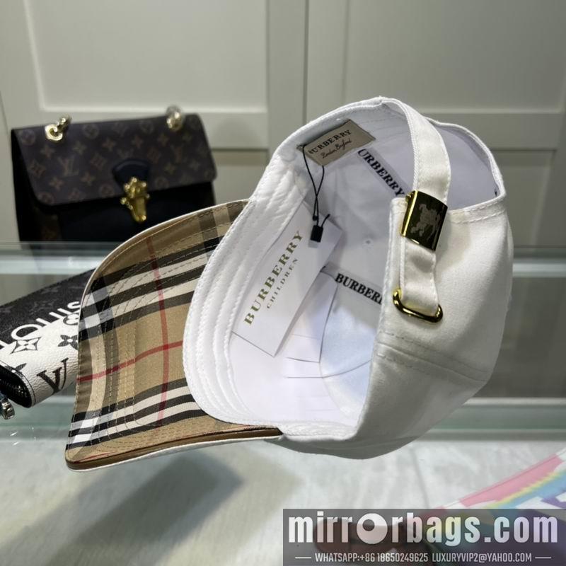 Replica Burberry Hat 042703