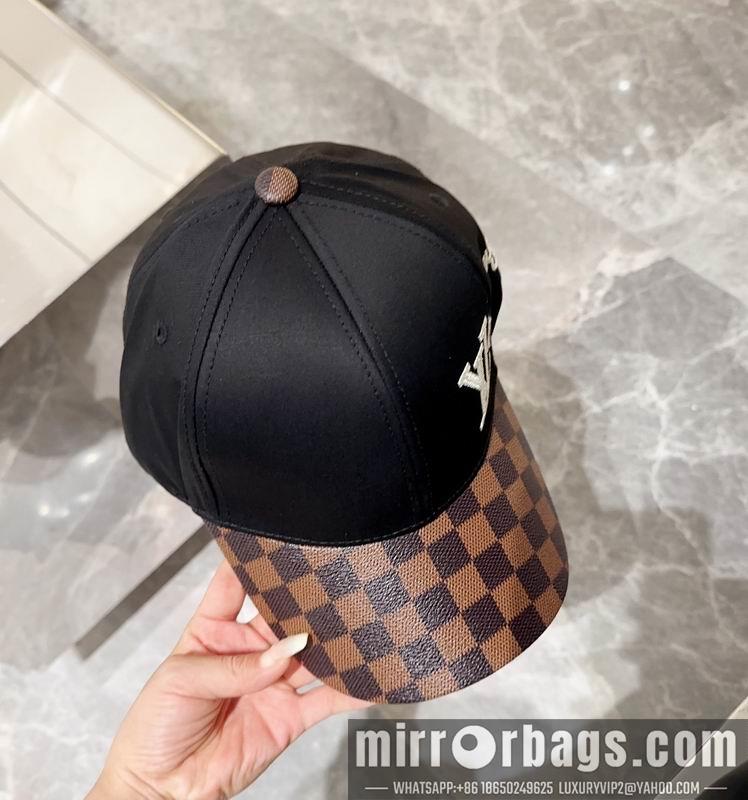 Replica LV Hat 071303