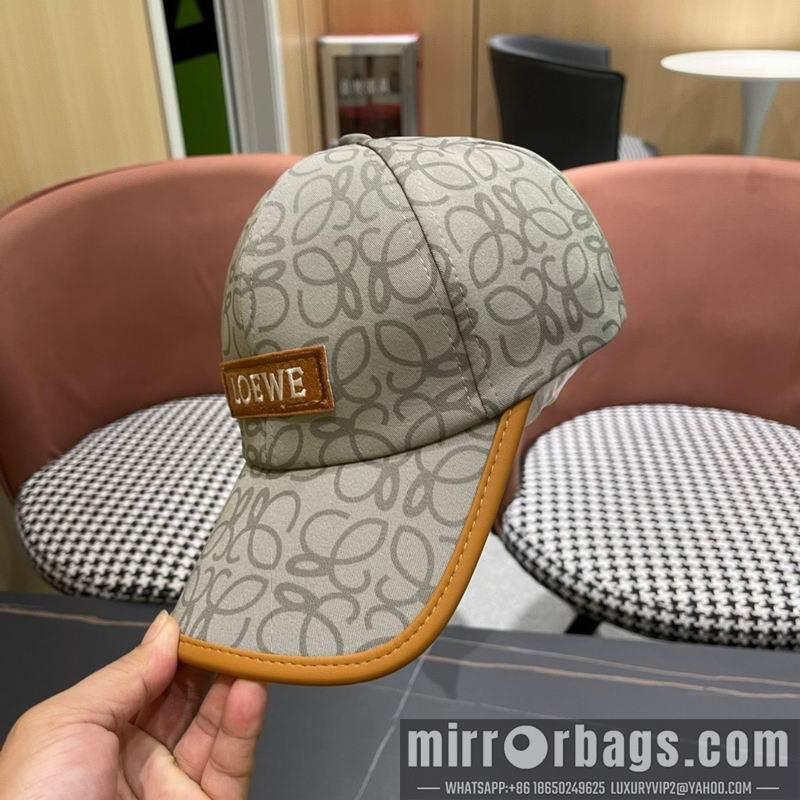 Replica Loewe Hat 101101