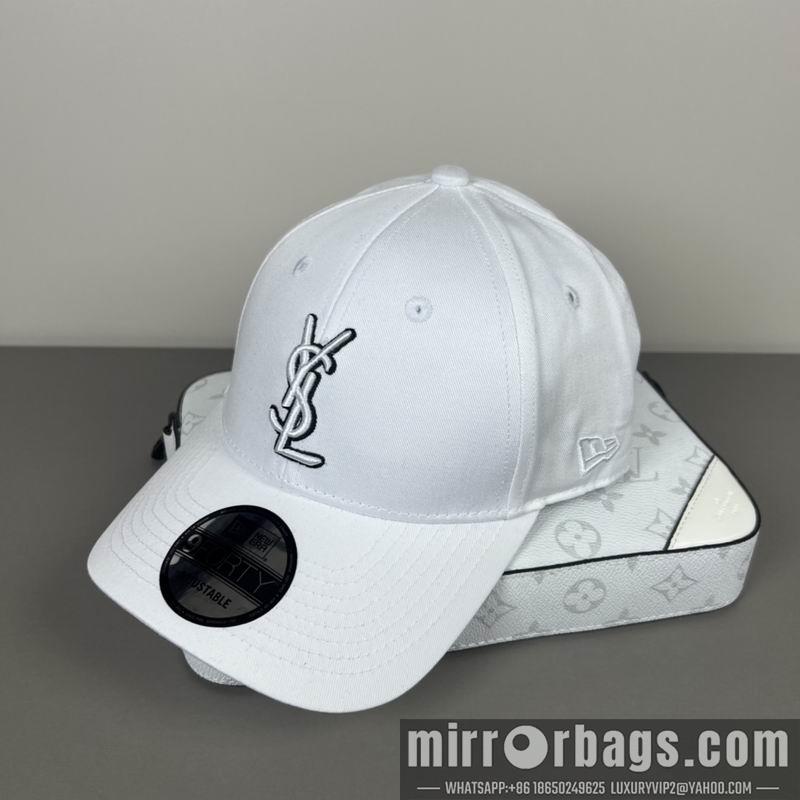Replica YSL Hat dx35