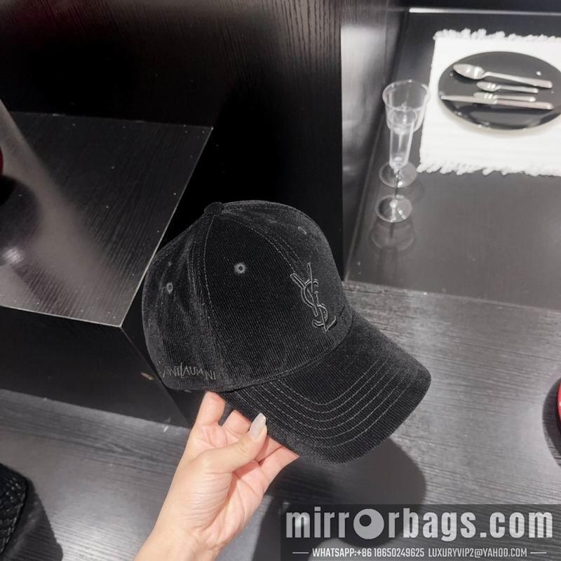 Replica YSL Hat dx24