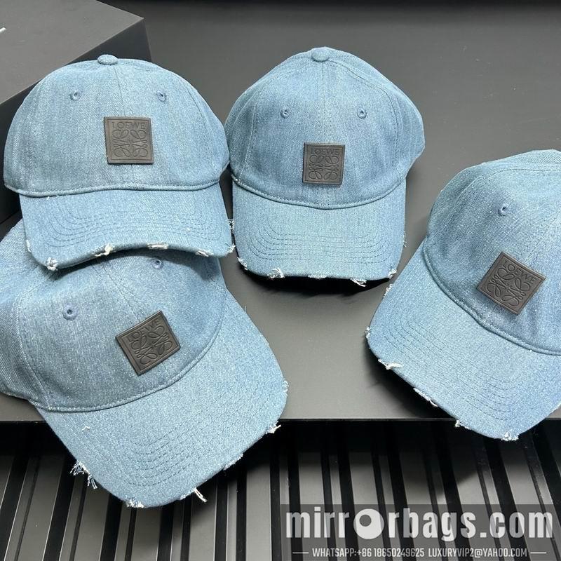 Replica Loewe Hat dx38