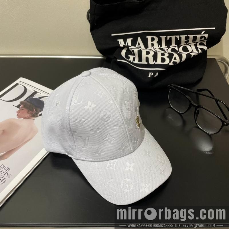 Replica LV Hat 042805