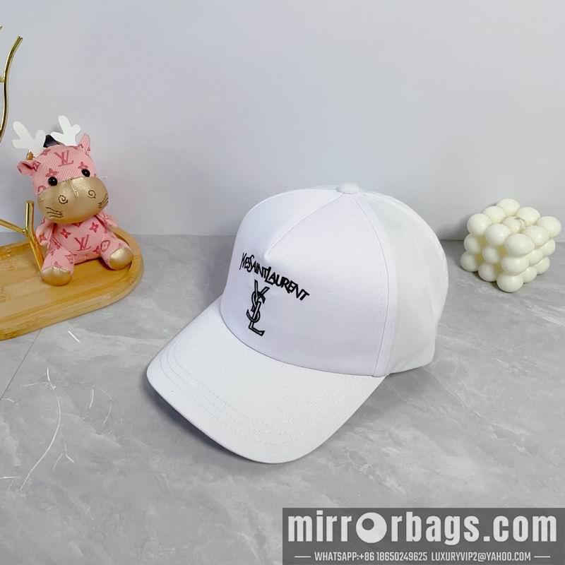 Replica YSL Hat dx18