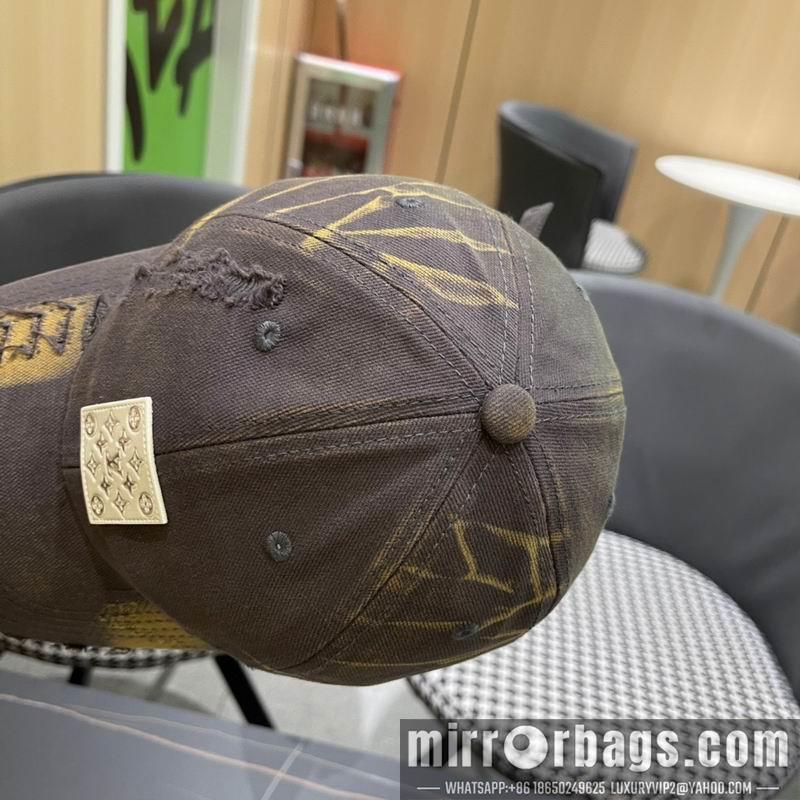 Replica LV Hat 092701