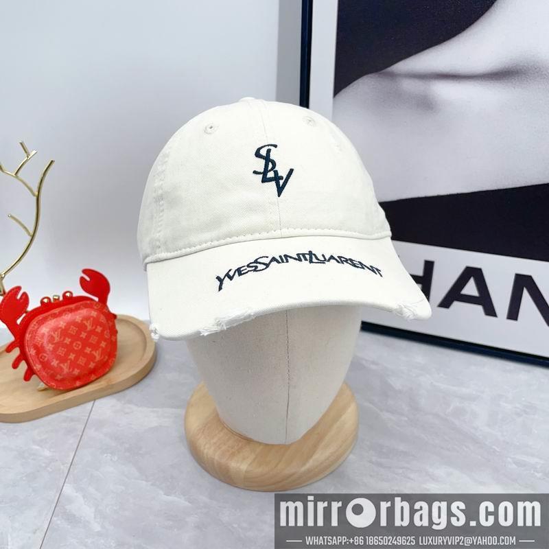 Replica YSL Hat dx32